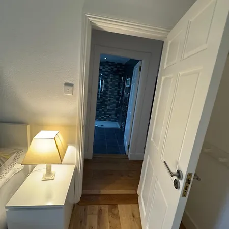 بيت ضيافة Elm Grove, Family
