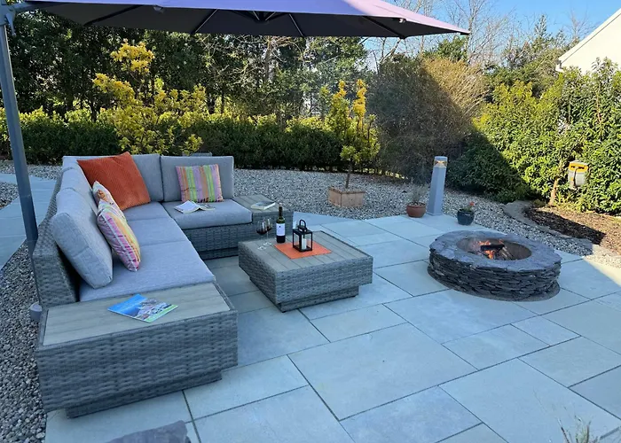 Elm Grove, Family * 슐